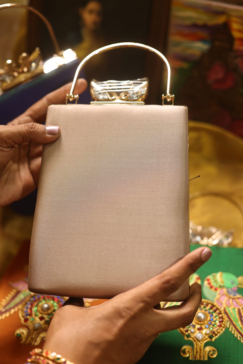 Meenakari beige