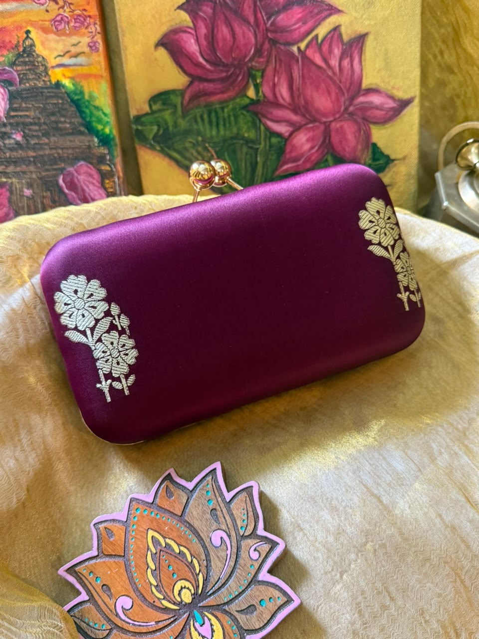 Kotta paaku with gold Buttah