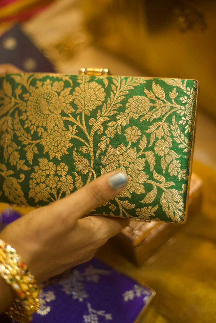 Bottle Green feather🪶