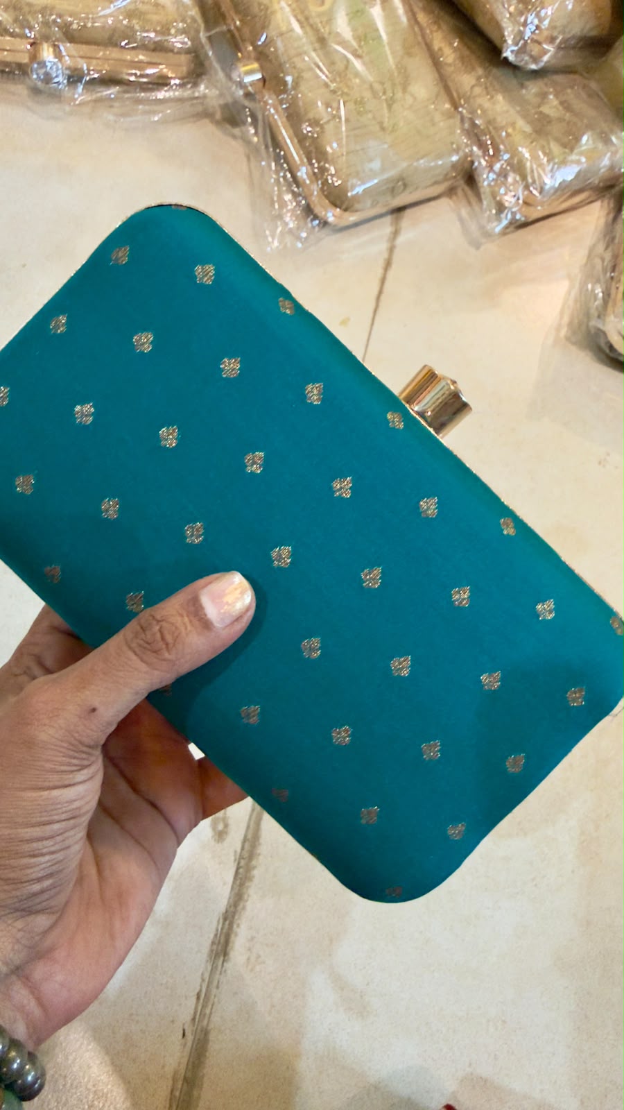Pine green small buttah