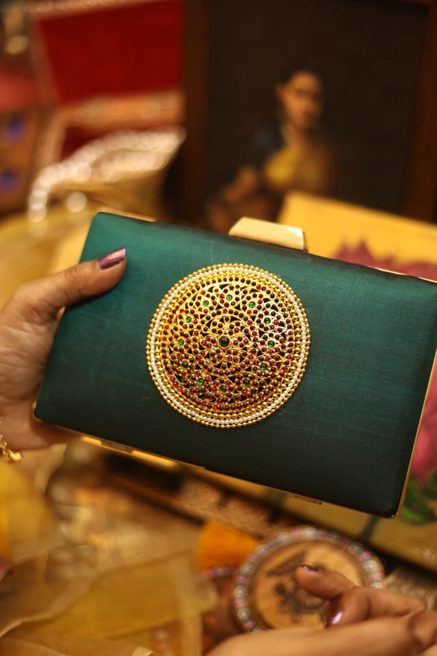 Peacock green  Rakudi