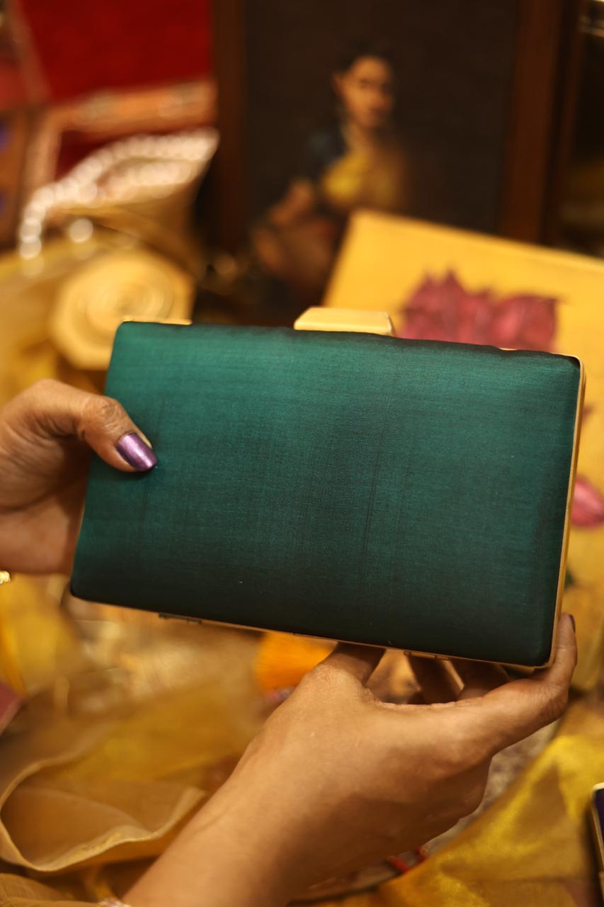 Peacock green  Rakudi