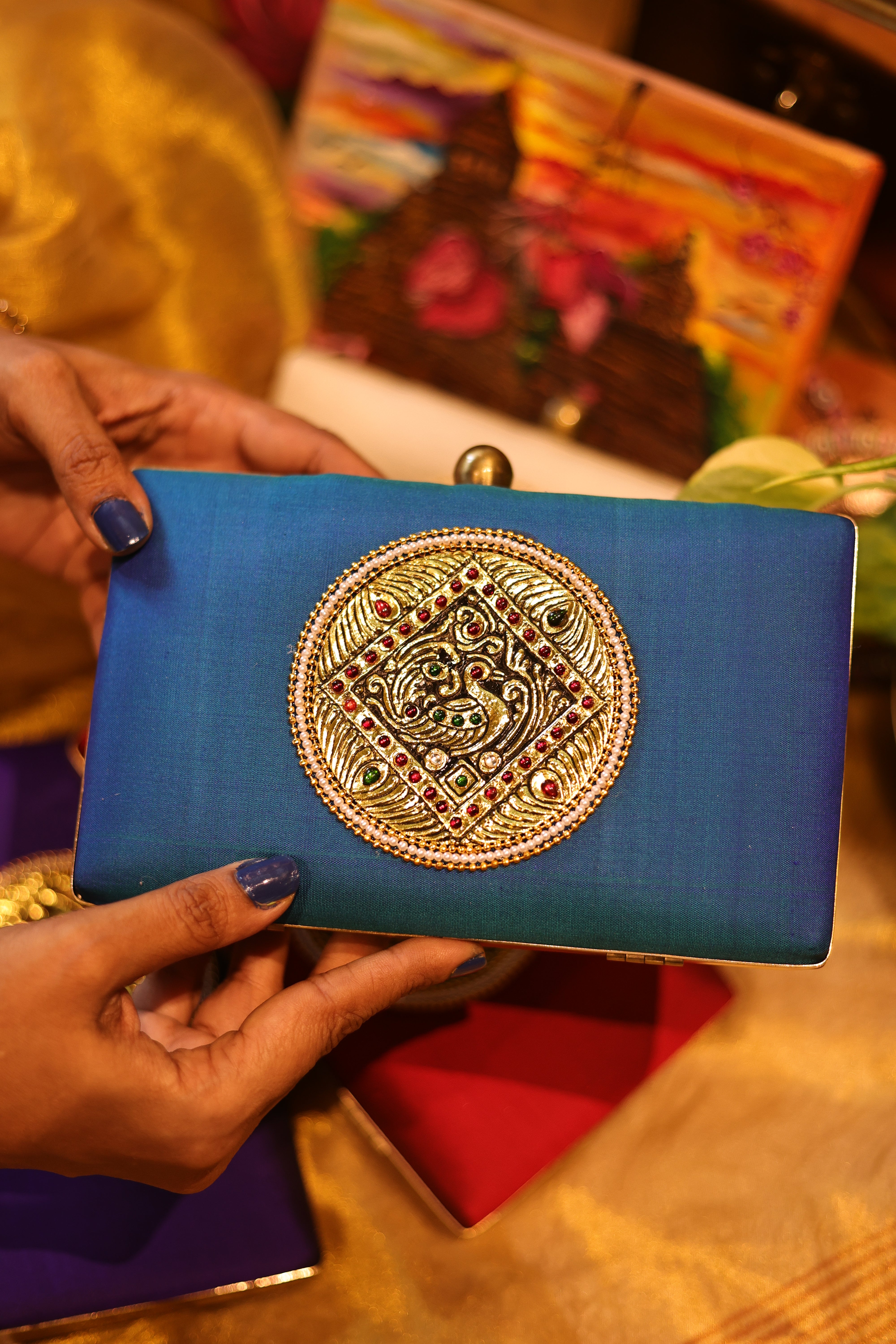 Peacock blue annam chakram