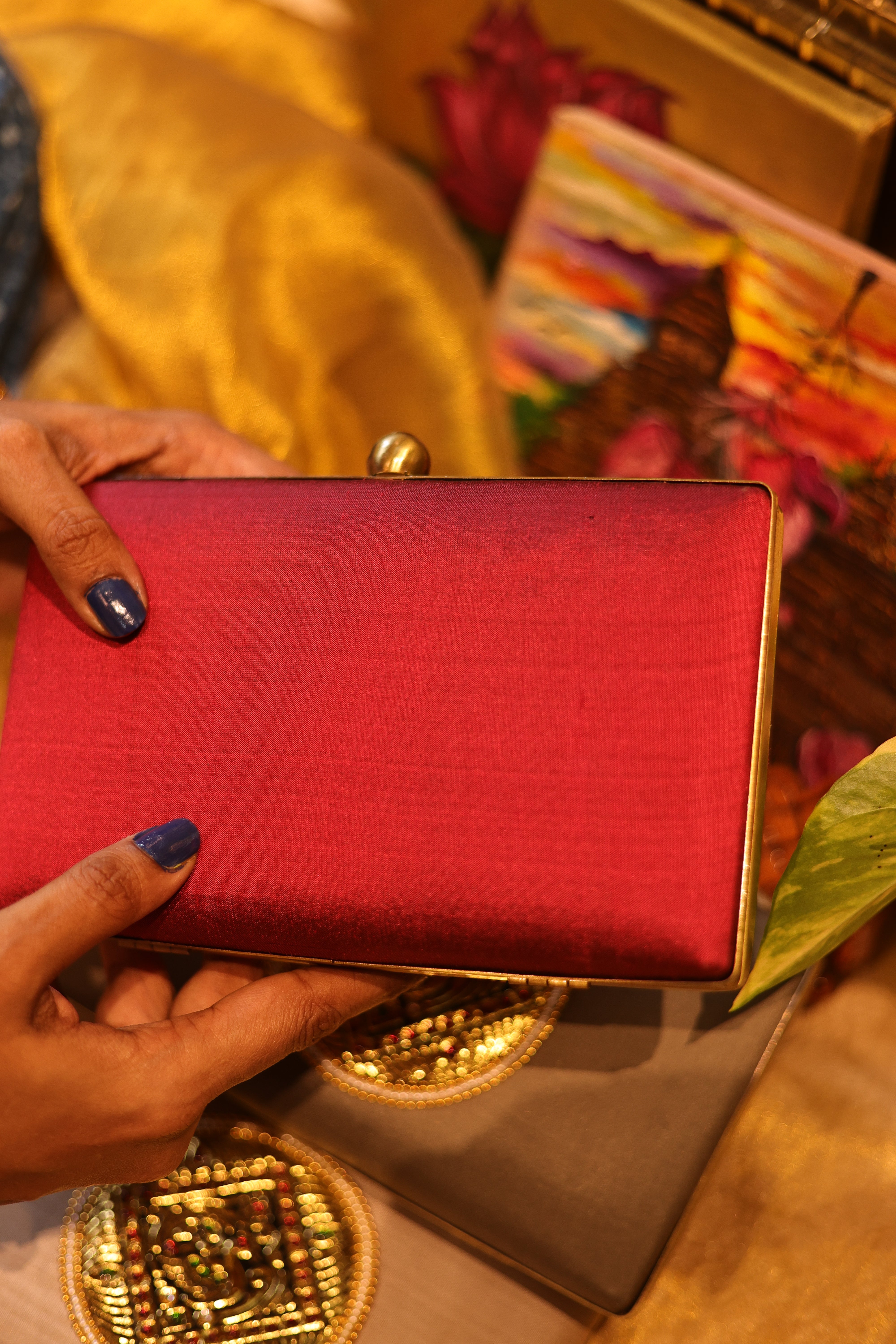Ruby red  Annan chakram