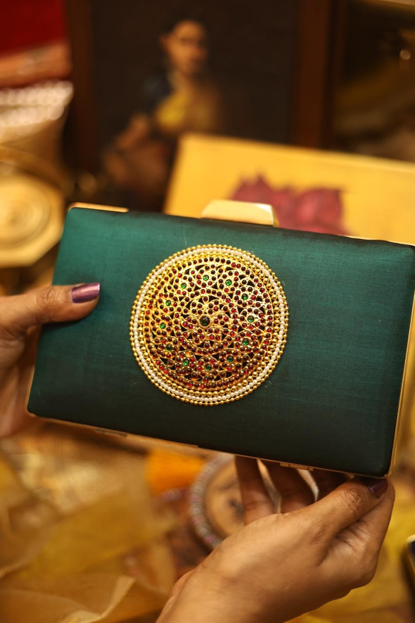 Peacock green  Rakudi