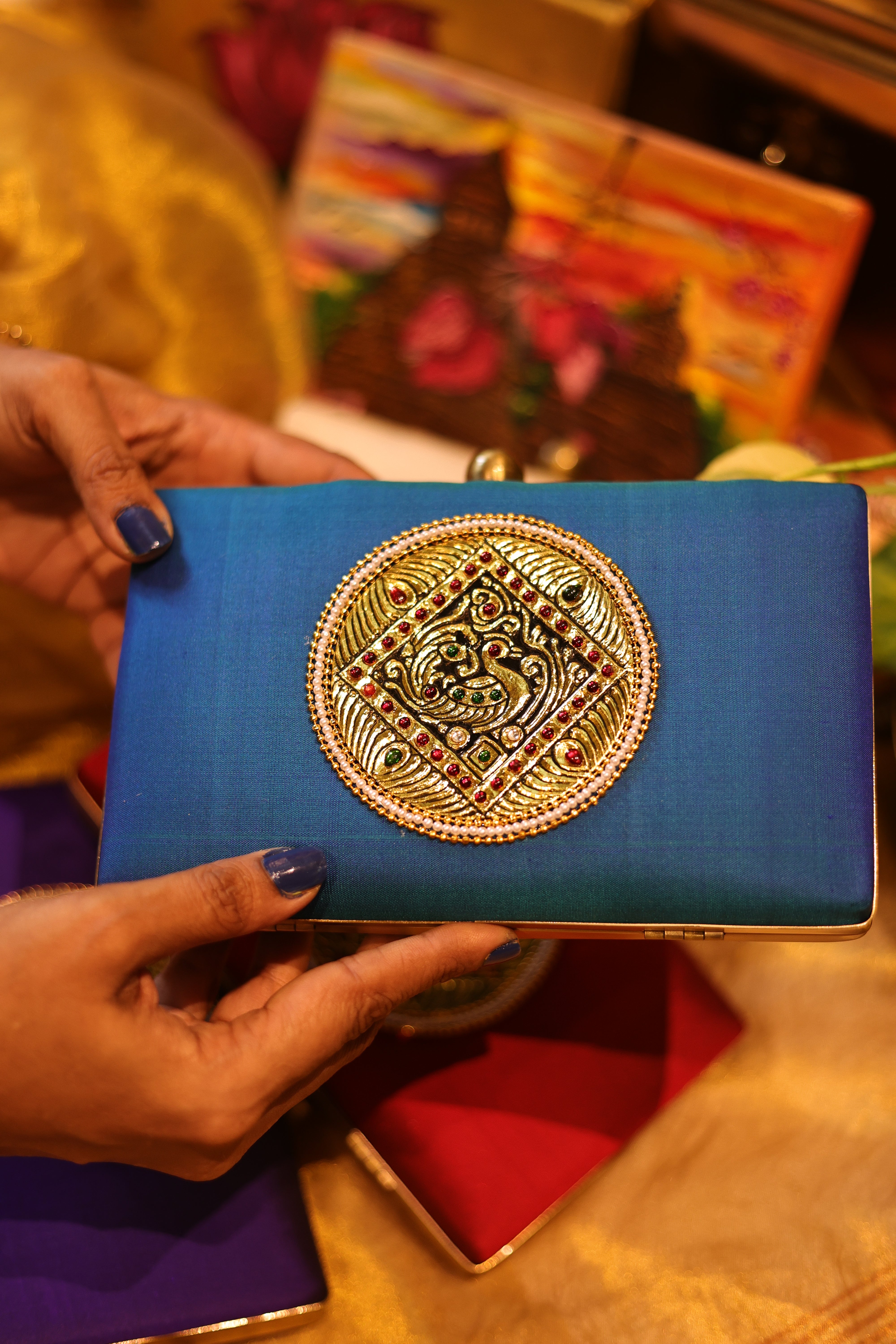 Peacock blue annam chakram