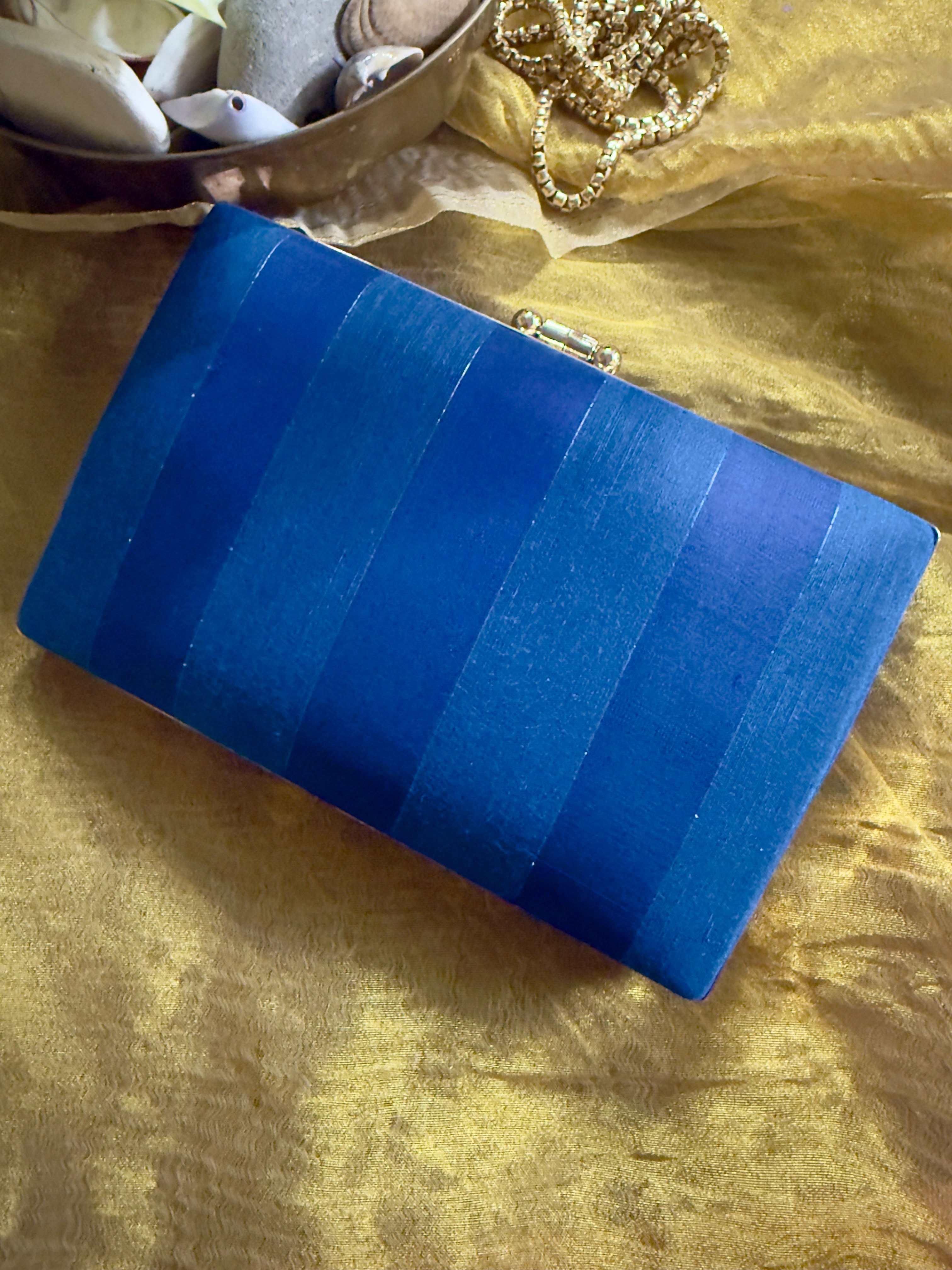 Horizon of blue