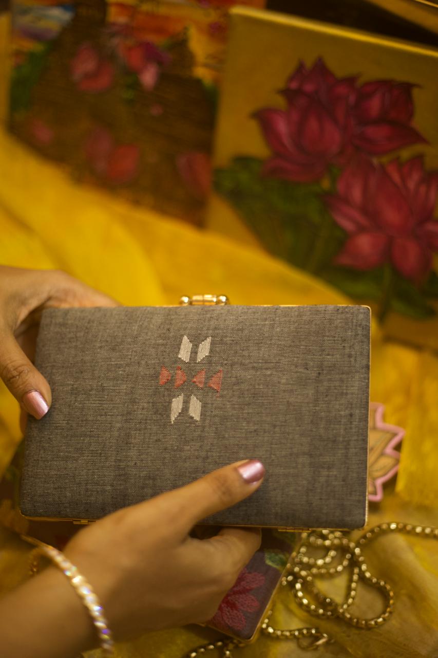 Grey handloom jamdani inspired