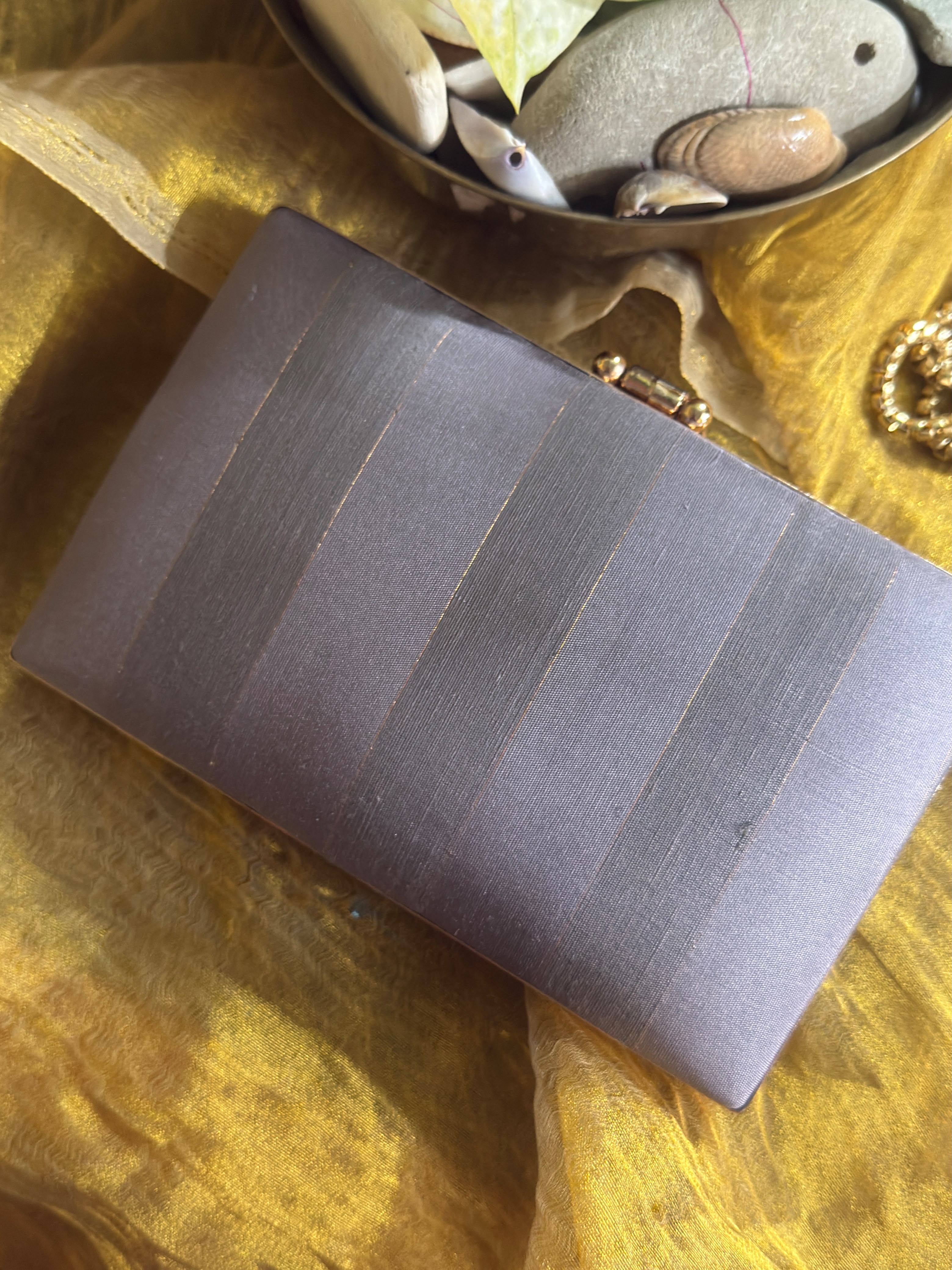 Dusty lilac  feather