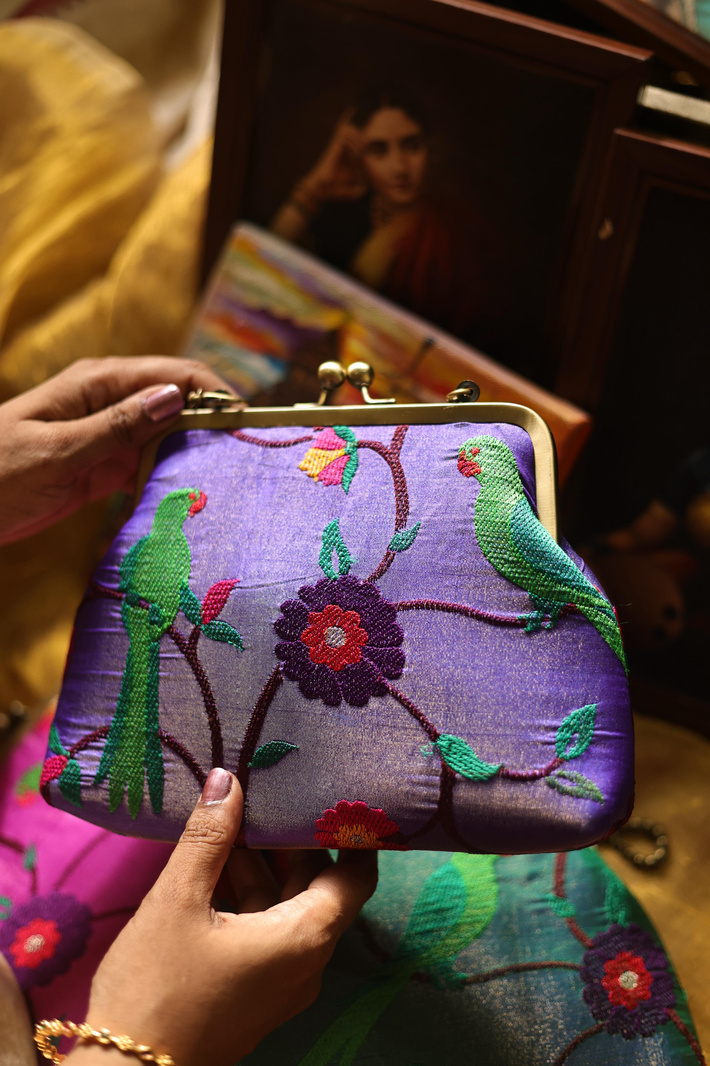 Pachaikilli Muthucharam Lavender